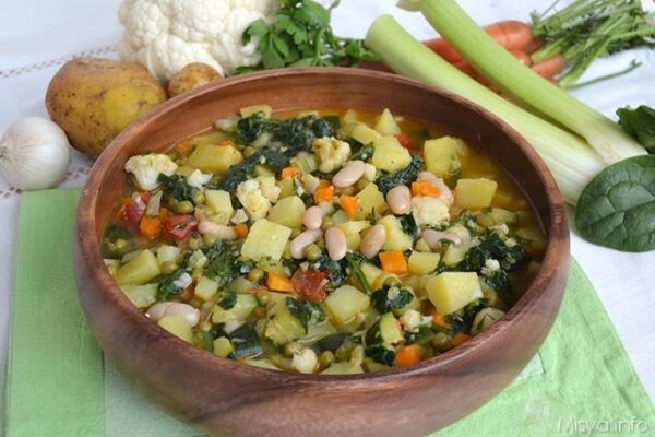 MINESTRONE DI VERDURE già pronto Gr.500 - immagine 2